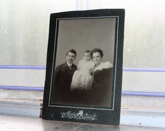 Antique Cabinet Card Photograph Victorian Family 1800s