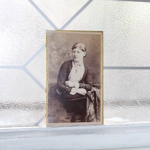 アンティーク カルテ デ ビジット CDV 写真 ビクトリア朝の女性 1800 年代
