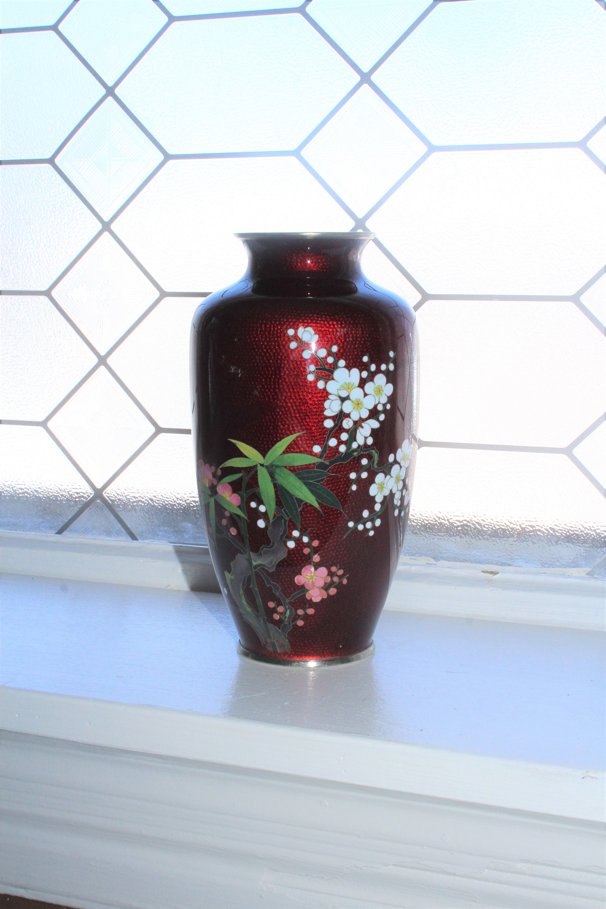 Vintage Japanese flower vase with punica granatum pattern in red