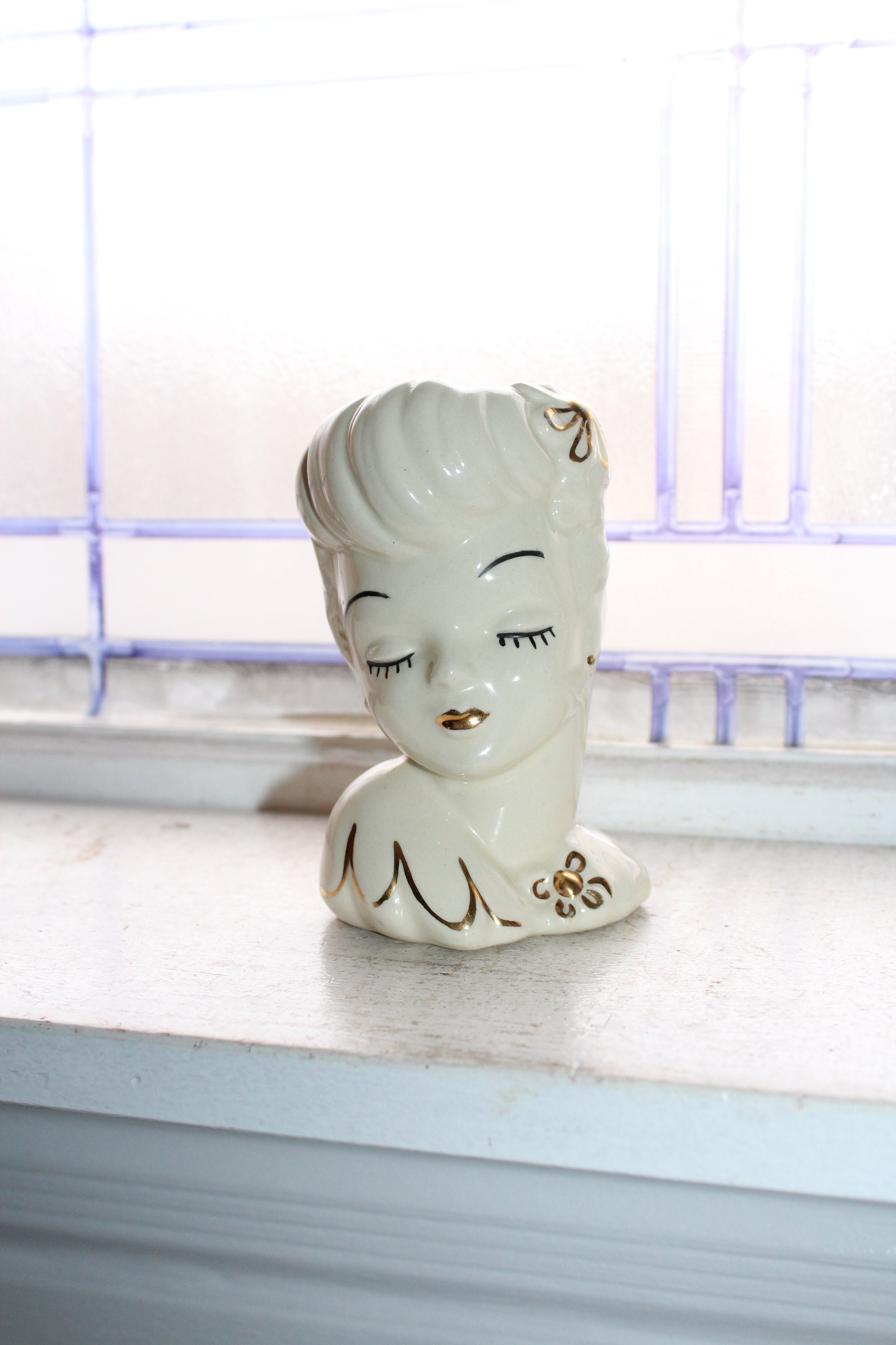 Vintage Lady Head Vase Glamour Girl
