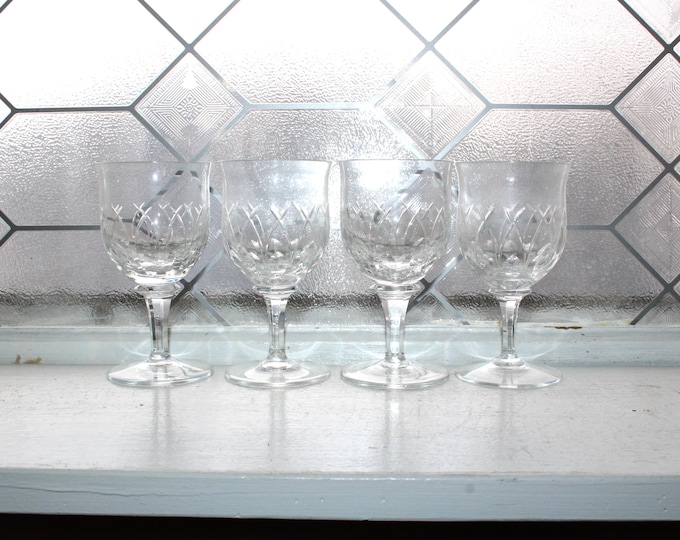 4 Crystal Wine Glasses Colette by Josair