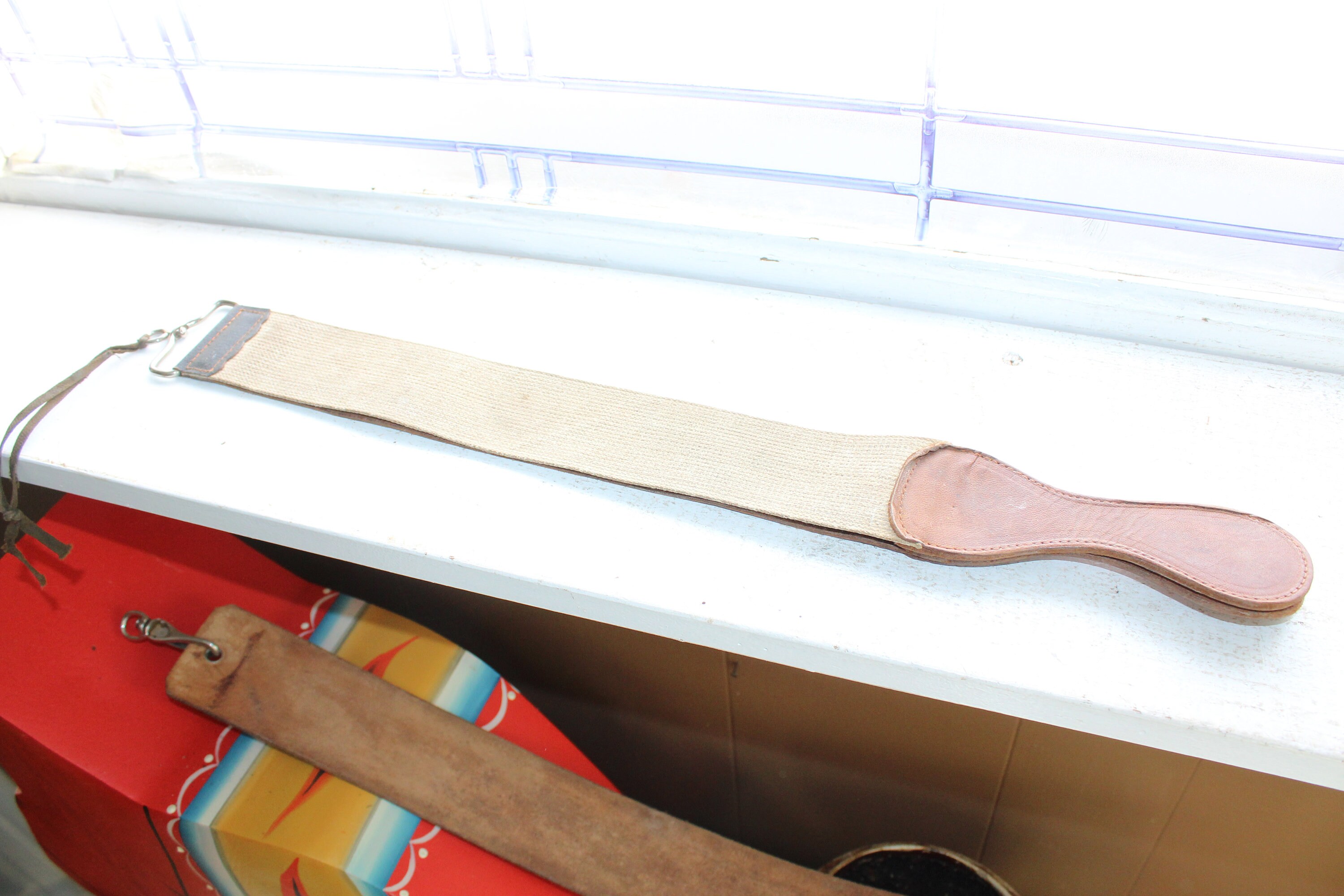 Vintage Razor Strop Horse Hide Special 15 Leather Strap