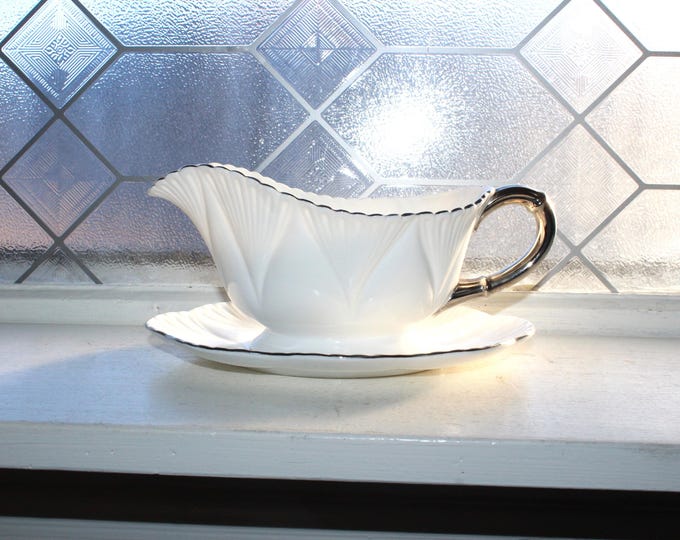 Shelley Claire De Lune Oval Gravy Boat & Underplate Dainty White w Platinum Trim