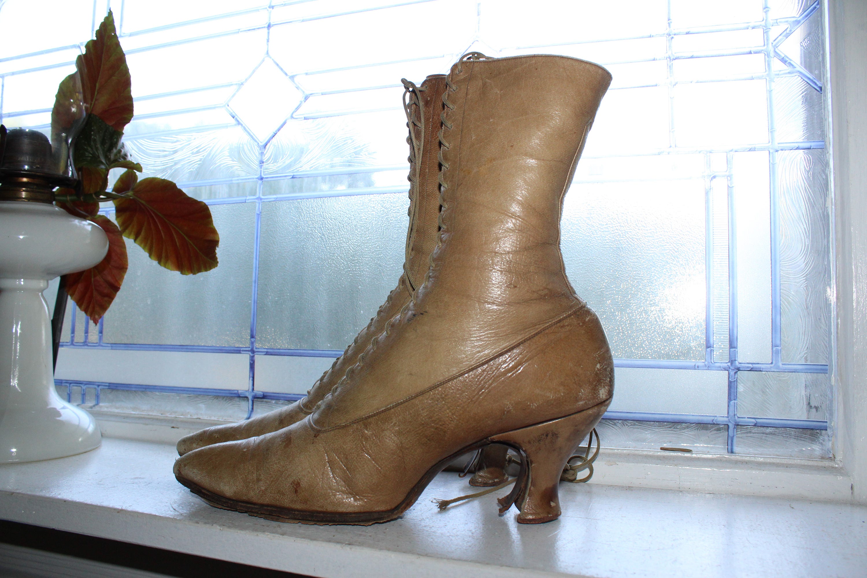 Victorian Womens Lace Up Shoes Antique Circa 1900s Edwardian Steampunk