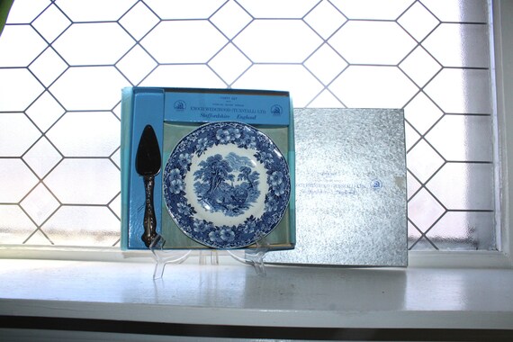 Vintage Enoch Wedgwood Cheese Plate & Sterling Silver Knife Party
