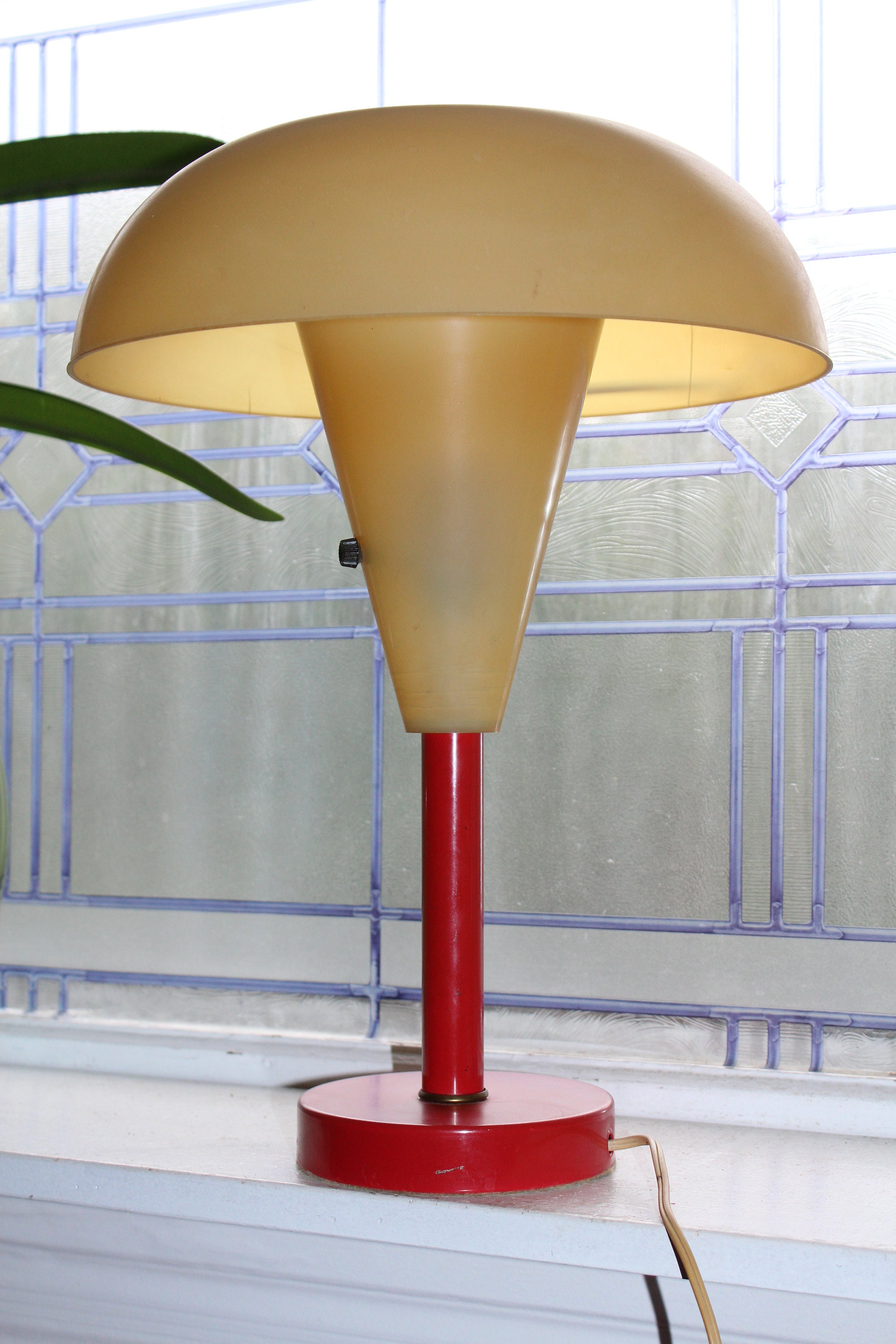 Vintage Mid Century Modern Table Lamp Red and Tan Atomic Age