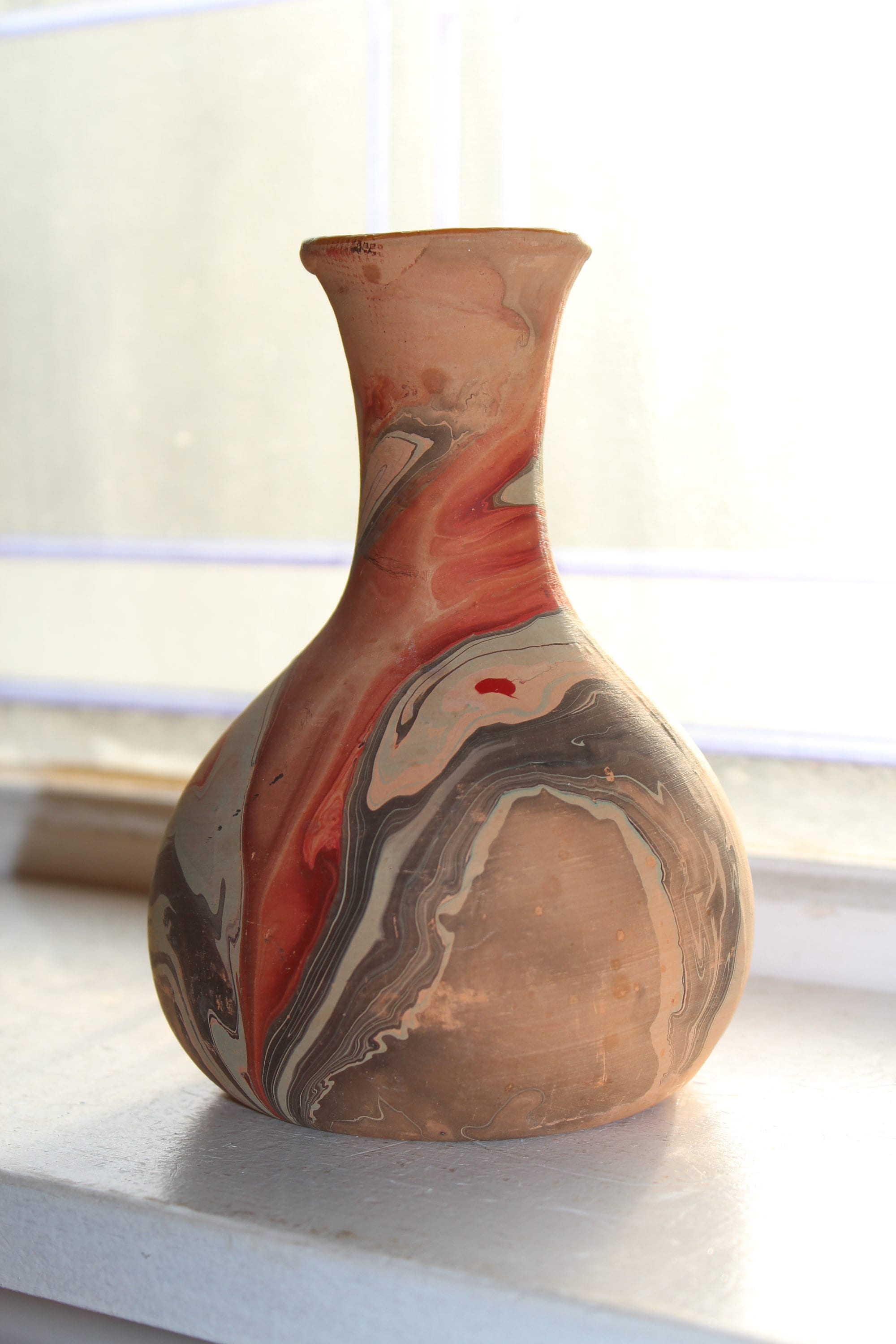 Vintage Nemadji Pottery Vase 6 Inch Swirl Pottery