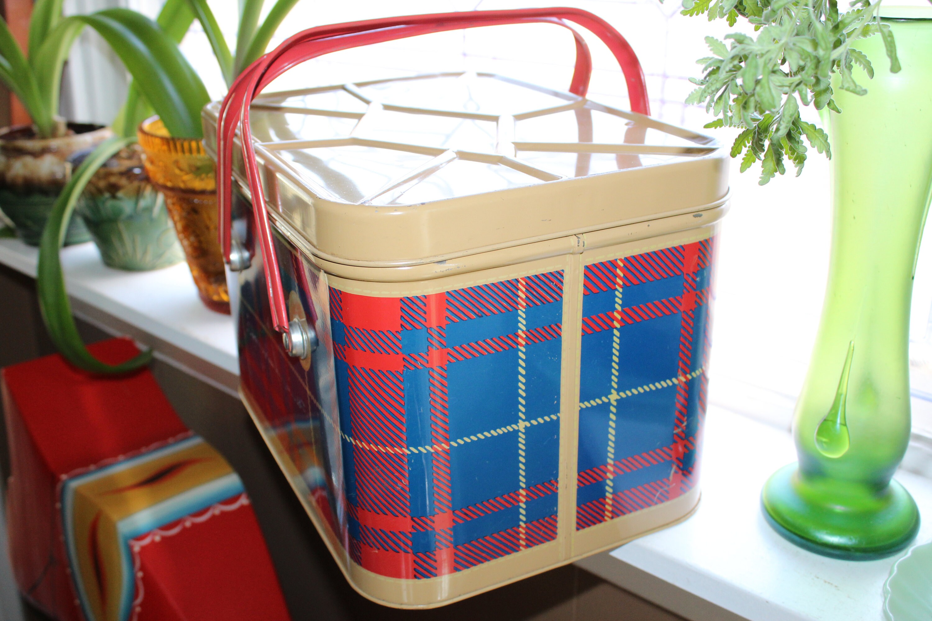 Mid Century Plaid Tin Picnic Basket Vintage 1950s