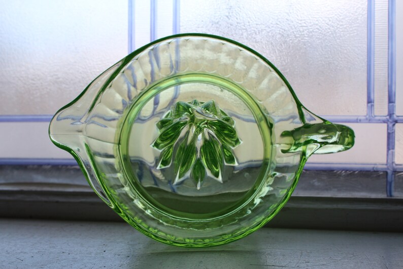 Vintage Juicer Reamer Green Depression Glass 1930s Farmhouse Decor