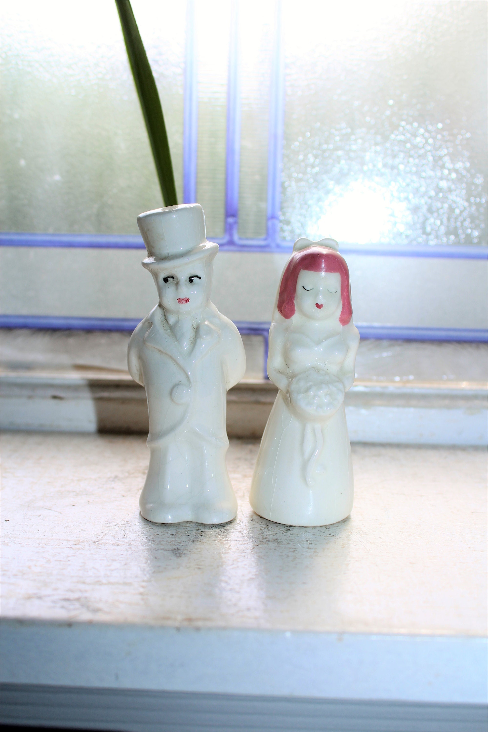 Vintage Salt and Pepper Shakers Bride and Groom