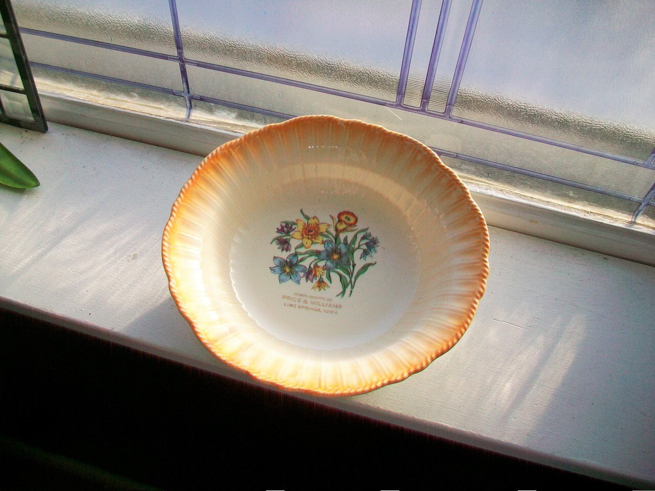 Vintage Souvenir Bowl Lime Springs Iowa Price & Williams