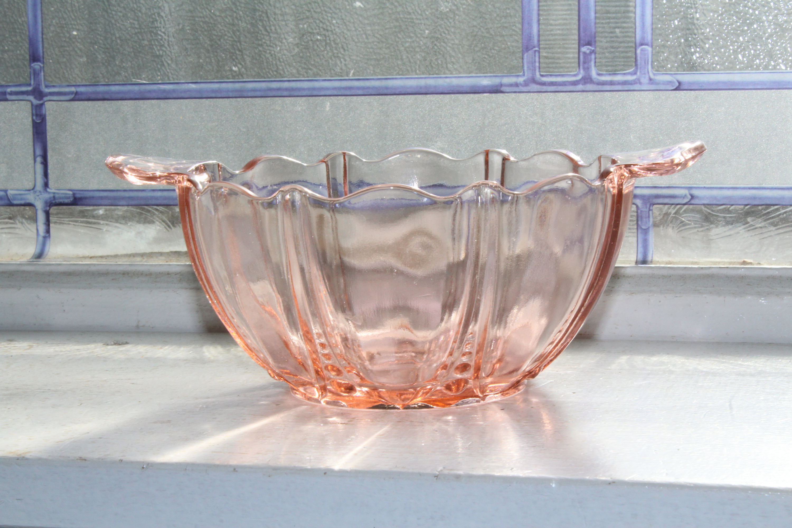 Pink Depression Glass Deep Handled Bowl Oyster and Pearl Vintage 1930s