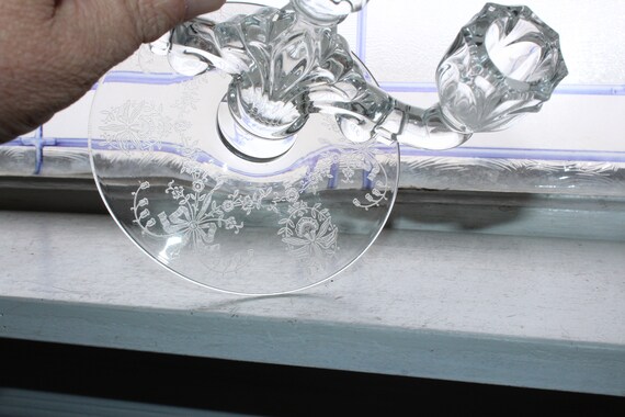 値下げ50s Created Clappison キャンドル立て　2個 Vintage Heisey Orchid Etched Glass Two Light Candle Holder - Etsy