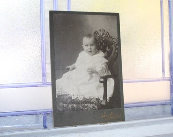 Antique Photograph Victorian Baby 1800s Cabinet Card