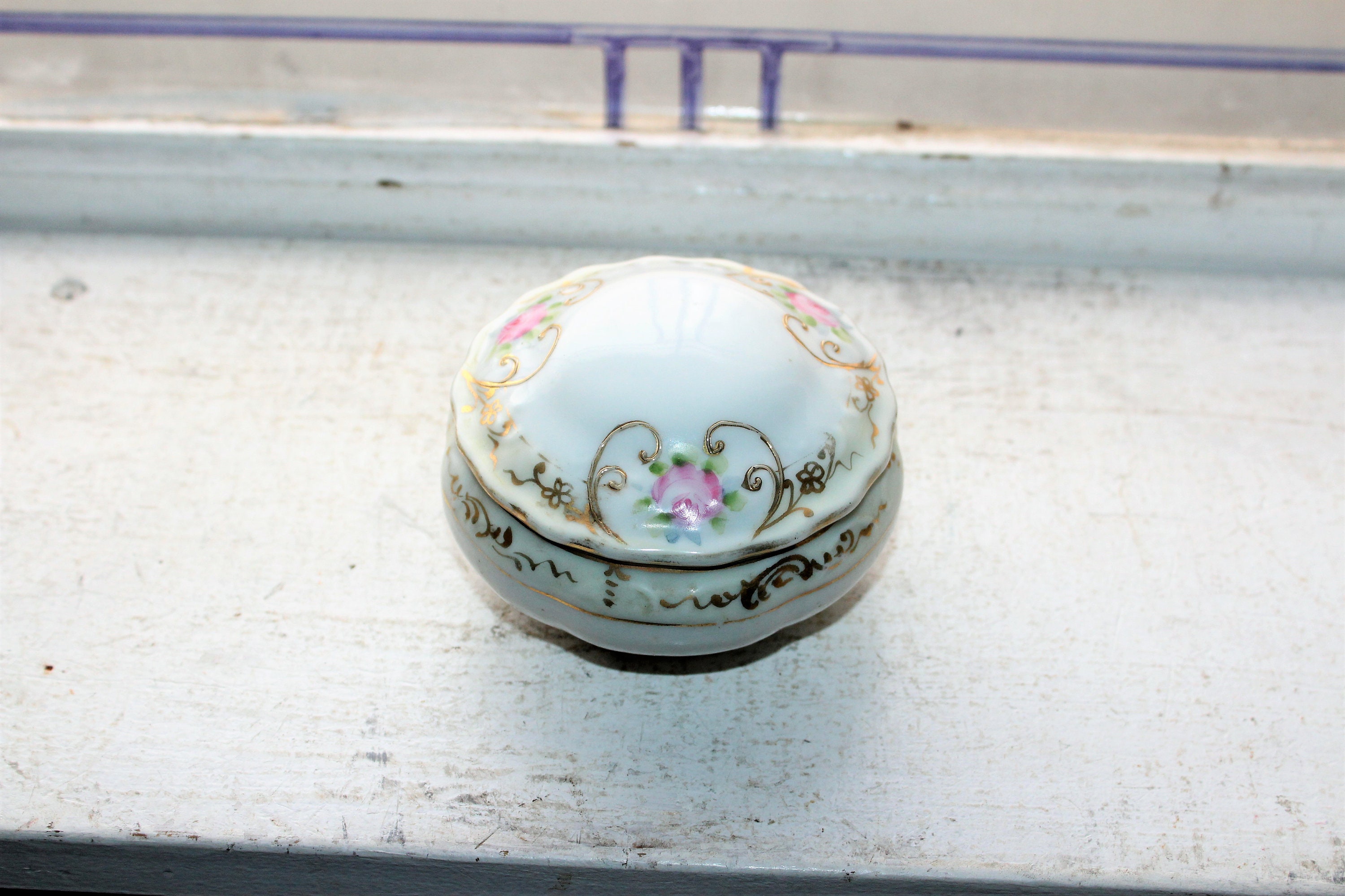 Antique Hand Painted Nippon Porcelain Trinket Box