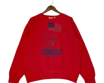 Vintage Peanuts Snoopy Astronaut Sweatshirt Crewneck - Red Back Hit - Size L