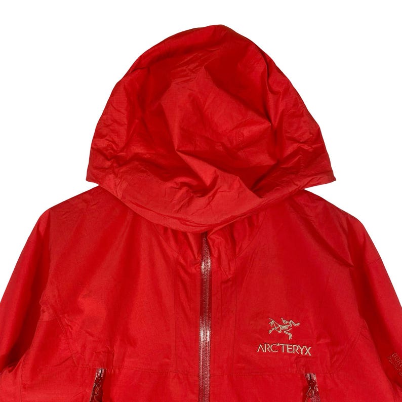 Vintage Arc'teryx Gore-tex Paclite Shell Jacket Red - Men’s Medium ...