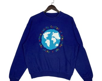 Bluza United Colors of Benetton w stylu vintage z lat 90. | Bluza z nadrukiem Blue Globe | Wyprodukowano w Japonii | Klasyczny okrągły dekolt Benetton | Rozmiar L