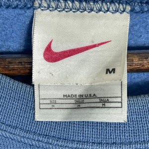 ヴィンテージ90年代ナイキクルーネック スウェットシャツ アメリカ製 ブルースウッシュ | オーバーサイズ ナイキ プルオーバー 刺繍ミニスウッシュ | サイズM 画像 7
