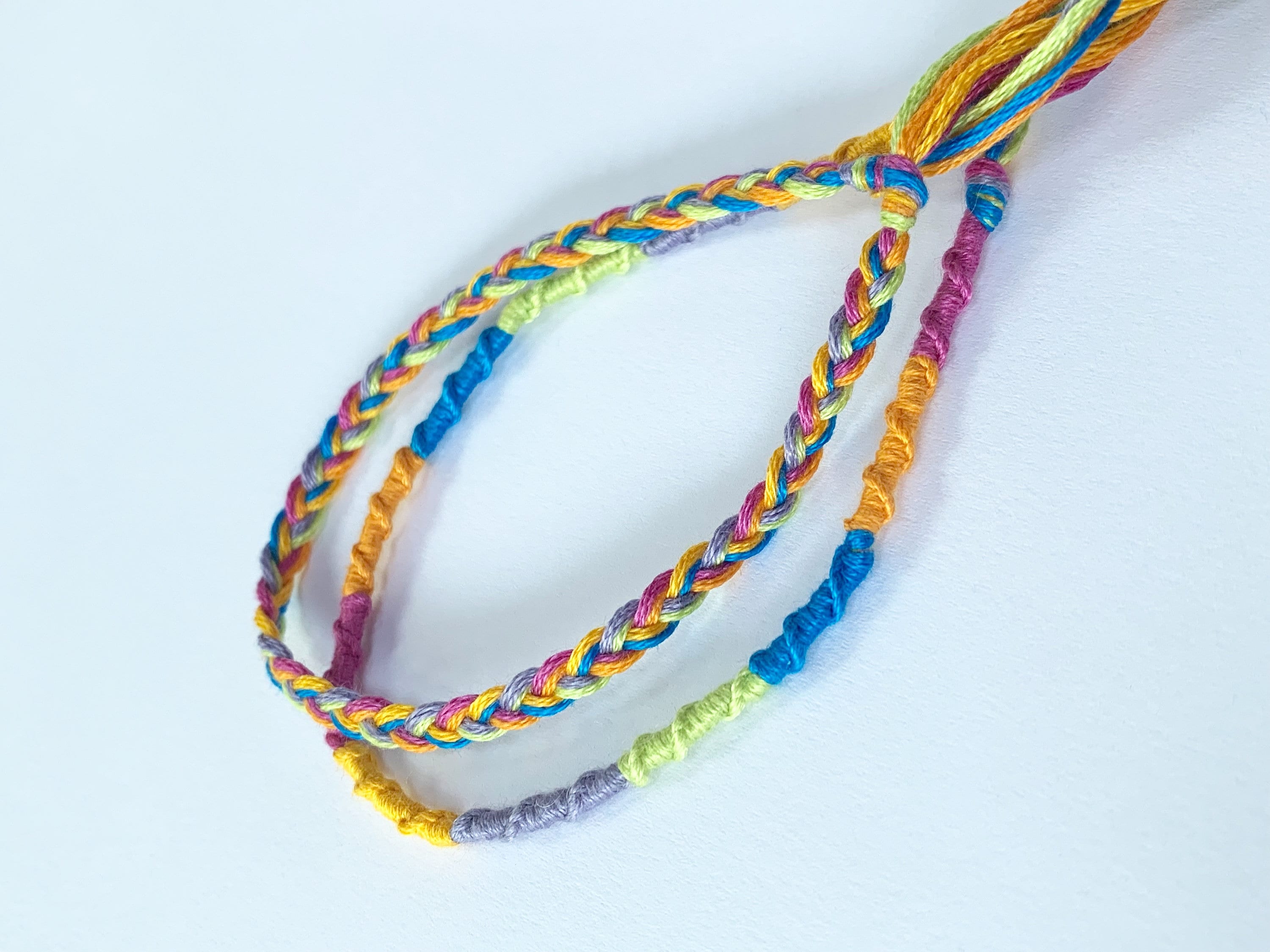 c*e様 neighborhood braiding bracelet 2個セッ Friendship Bracelet 2-pack - Vivid Multi Color - Spiral and