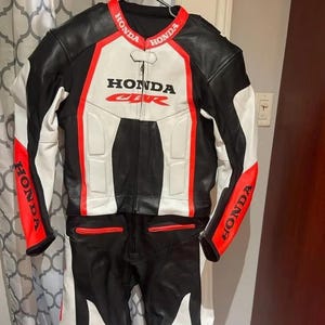 Inspired Honda CBR Racing Leather Suit - Motorobike Leather Racing Suit - Custom Biker Gifts