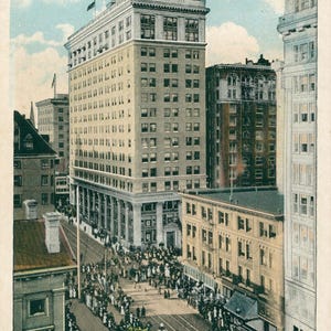 Linen Postcard, Portland, Oregon, Morrison Street Looking West, 1929