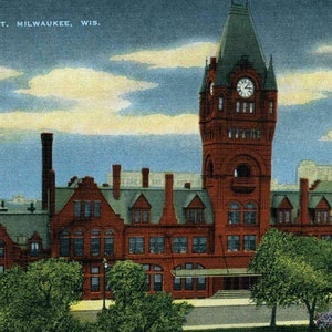 Vintage Postcard, Milwaukee, Wisconsin, Milwaukee Railroad Depot, ca 1940