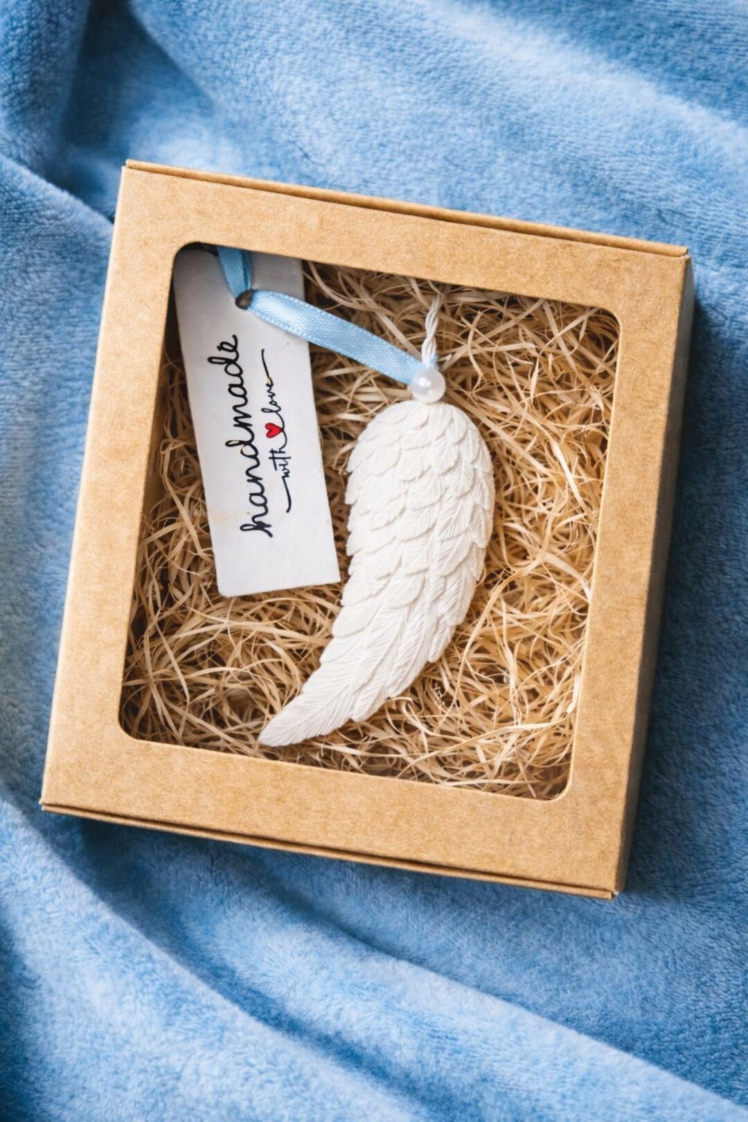 Angel Wing Aroma Diffuser Air Freshener Pendant in Gift Packaging Gift ...