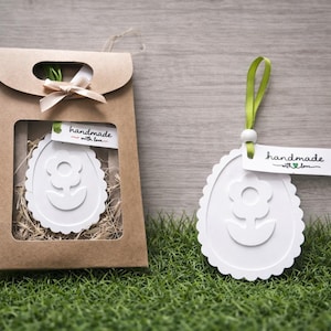 Air freshener aroma diffuser in gift packaging, party favor