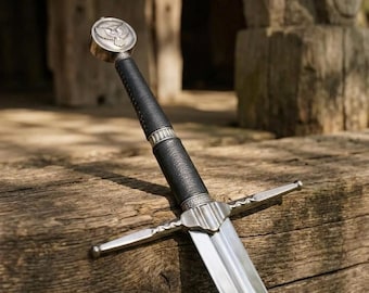 Spada fantasy in acciaio e argento ispirata al lupo, realizzata a mano - Replica medievale da collezione