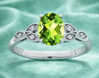 Bague cadeau d'anniversaire diamant et péridot naturel taille ovale de 2,30 carats en or blanc massif 14 carats