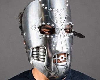Handcrafted Steel Dr. Doom Mask Comic Con Cosplay, LARP Prop Costume - Mad-villain Face hip-hop's Hand-Forged Mask - Mask For LARP, Cospaly