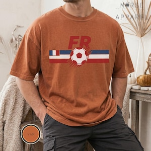 Camiseta France Soccer World Vintage Comfort Colors®, camiseta para aficionados al fútbol francés, camiseta retro con estampado de fútbol francés, camiseta deportiva unisex Yam