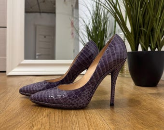 Casadei Purple Croc Embossed Leather Stiletto Heels Pointed Toe EU 39 US 8.5
