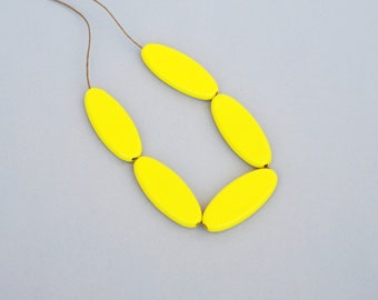 Wooden  bead necklace, Yellow necklace, Ellipse  big bead necklace