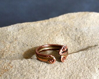 Adjustable Copper Ring, Stackable Hand Hammered, Oxidized, Wire Wrap, Healing Jewelry