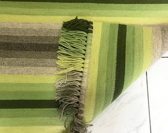 100% Natural wool rug in green, Handwoven area rug, Hand woven rug runner, Washable rug