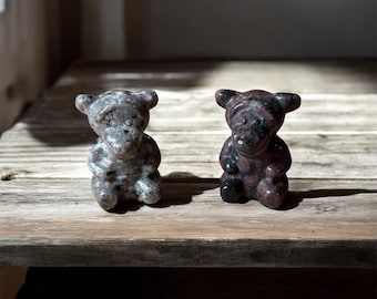 Kristalltigrar! Yooperlit och granat
