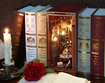 Kit de rincón de lectura DIY estilo biblioteca vintage / Rompecabezas de inserción de estantería miniatura de madera 3D / Diorama de estudio clásico con luces LED / Regalo para amantes de los libros