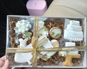 Wedding Dog Treats: Hard, Long Lasting Bridal Shower Treats