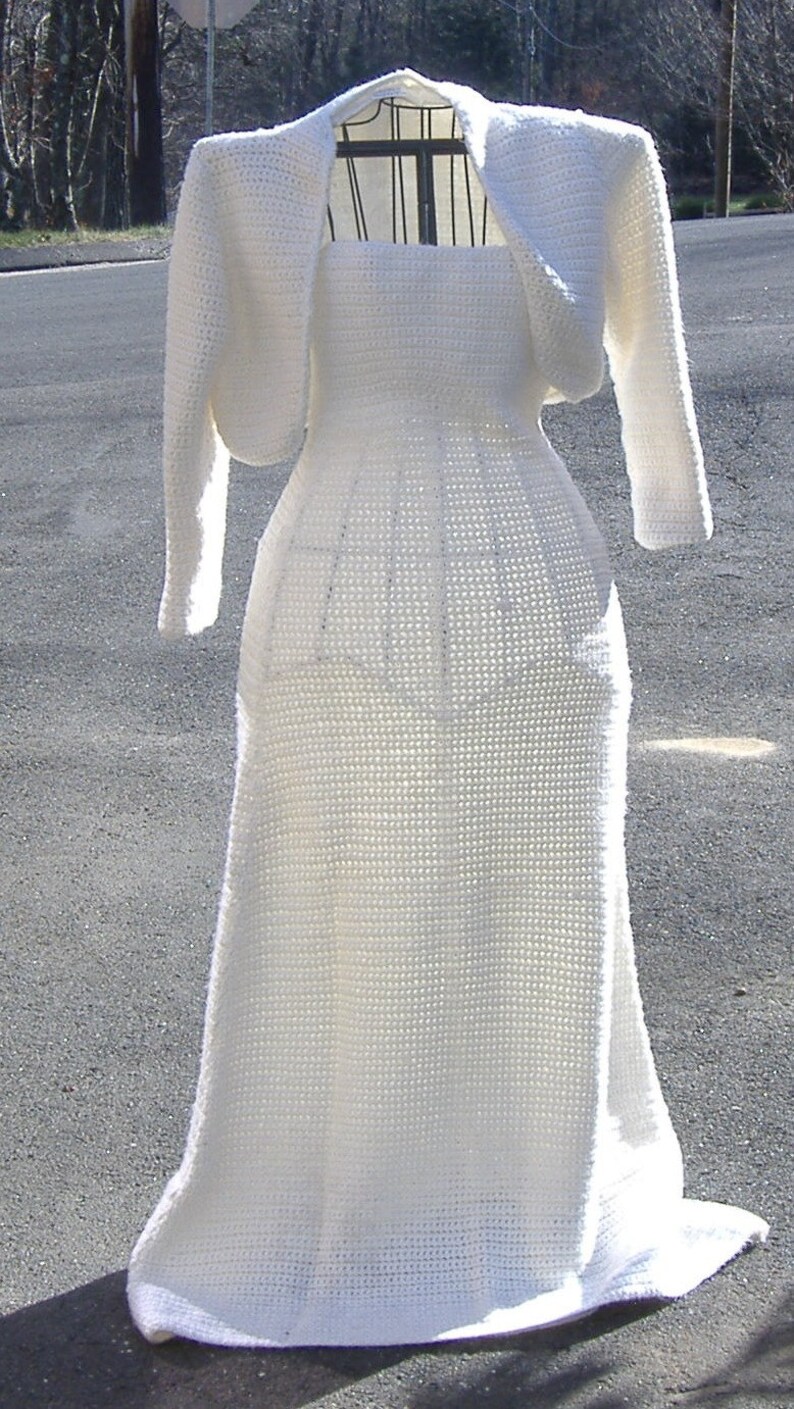 STORE CLOSING Sale Use Coupon  GOINGOUTOFBUSINESS  Bolero image 0