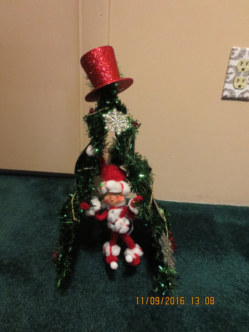 FREE USA Christmas SHIPPING Top Hat Santa Tree with Anna Lee image 1