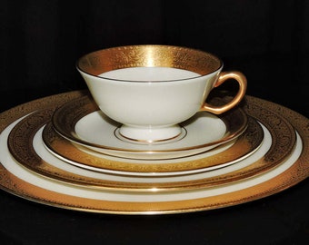 Lenox Westchester Gold 5 Piece Place Setting Cups Saucers Plates