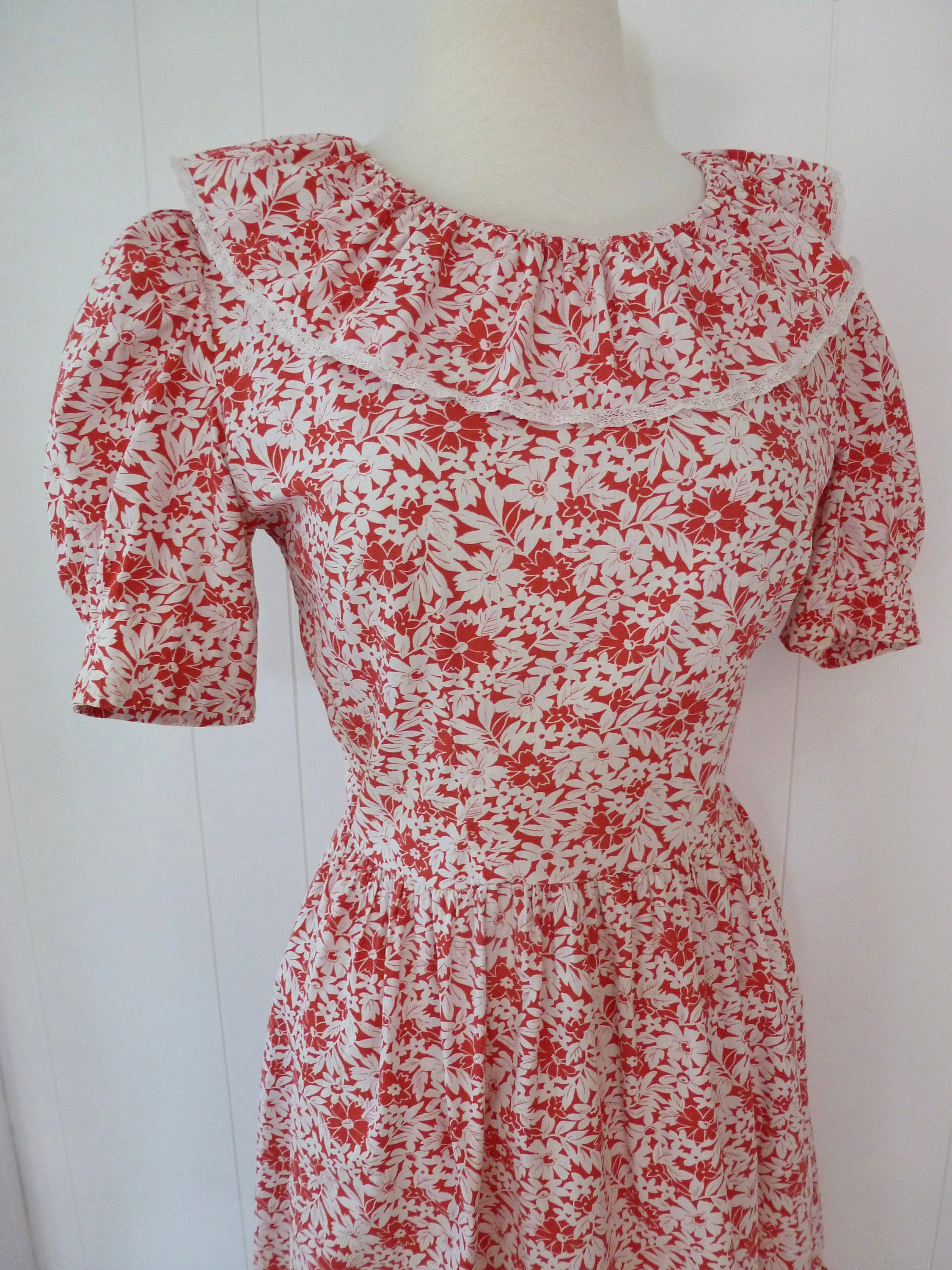 red and white floral dress