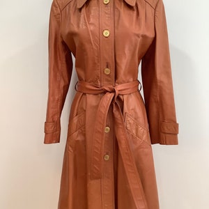70s Women's Lined Leather Jacket Belted Pockets Button Front Cinnamon Burnt Sienna Mod Coat S image 2