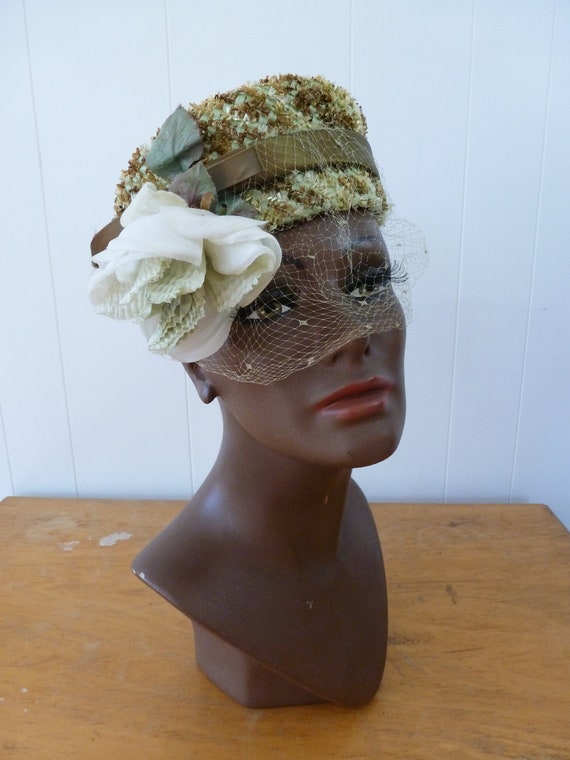 60's Rose Mint Celery Olive Raffia Pillbox Hat Ove