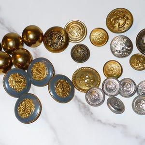 Vintage 27pc Military Garment BUTTONS ~ Metal US Military Jacket Coat Buttons ~ Button Lot