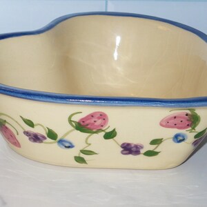 Vintage Alpine Pottery Roseville Ohio 2000 Heart Shaped Serving Dish Bowl Handpainted Strawberries