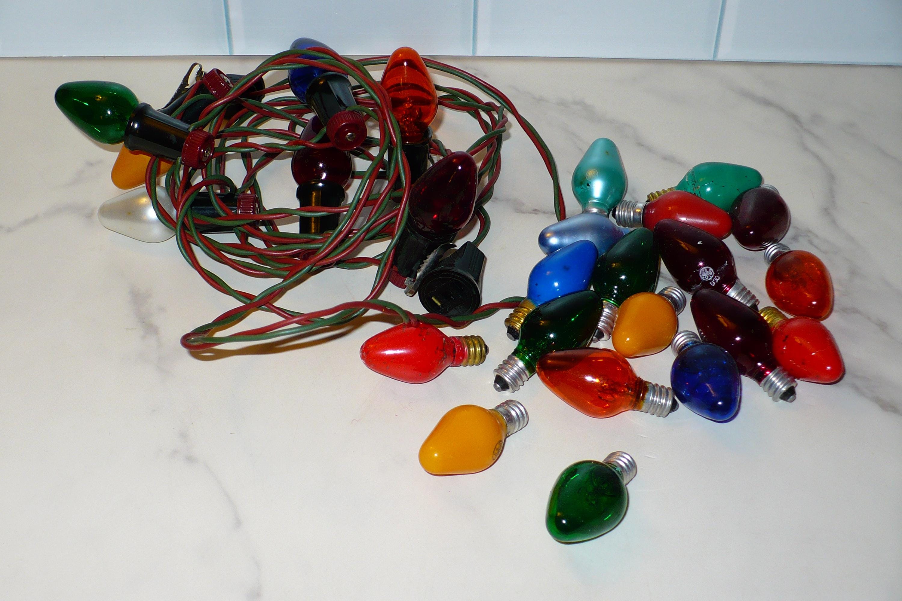 C7 Multicolor Frosted Christmas Bulbs – 50-Pack Indoor/Outdoor Incandescent