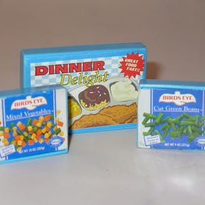 Vintage 1990&#39;s Tyco Kitchen Littles ~ Barbie Doll Size ~ 3 Packages of FREEZER Frozen Foods ~ 12&quot; Fashion Doll Miniature Food ~ Mini Mart
